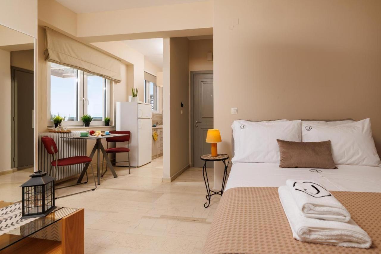 Jolly Suites Heraklion  Екстер'єр фото