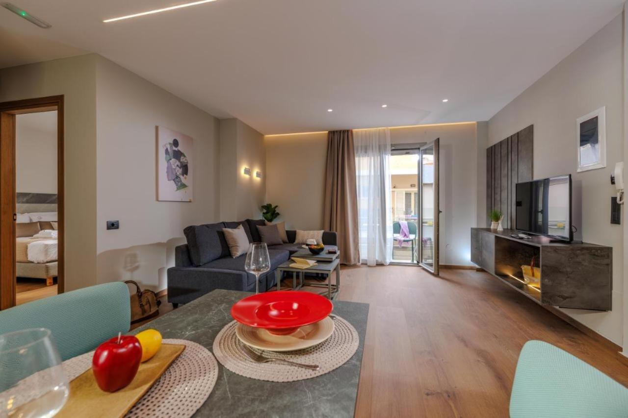 Jolly Suites Heraklion  Екстер'єр фото